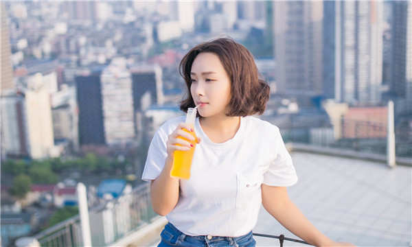 鸠江关于试管代生助孕多少钱的详尽分析与指导